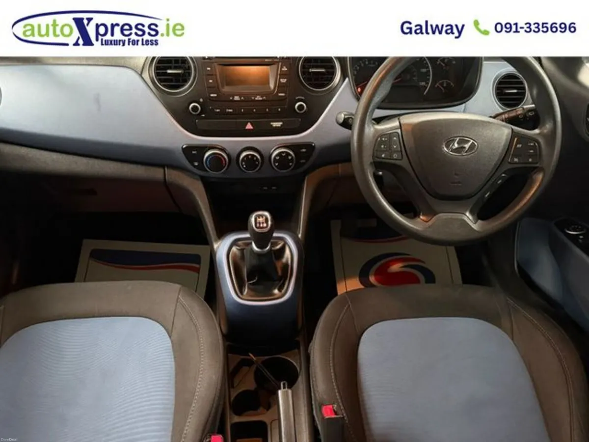 Hyundai i10 1.2 Manual - Image 2