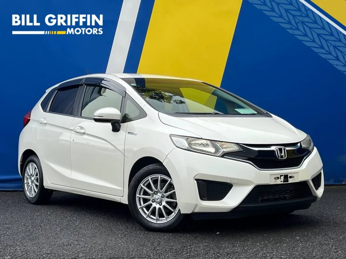 Honda Fit F-PACKAGE 1.5 HYBRID // 2 YEAR NCT // RE - Image 1