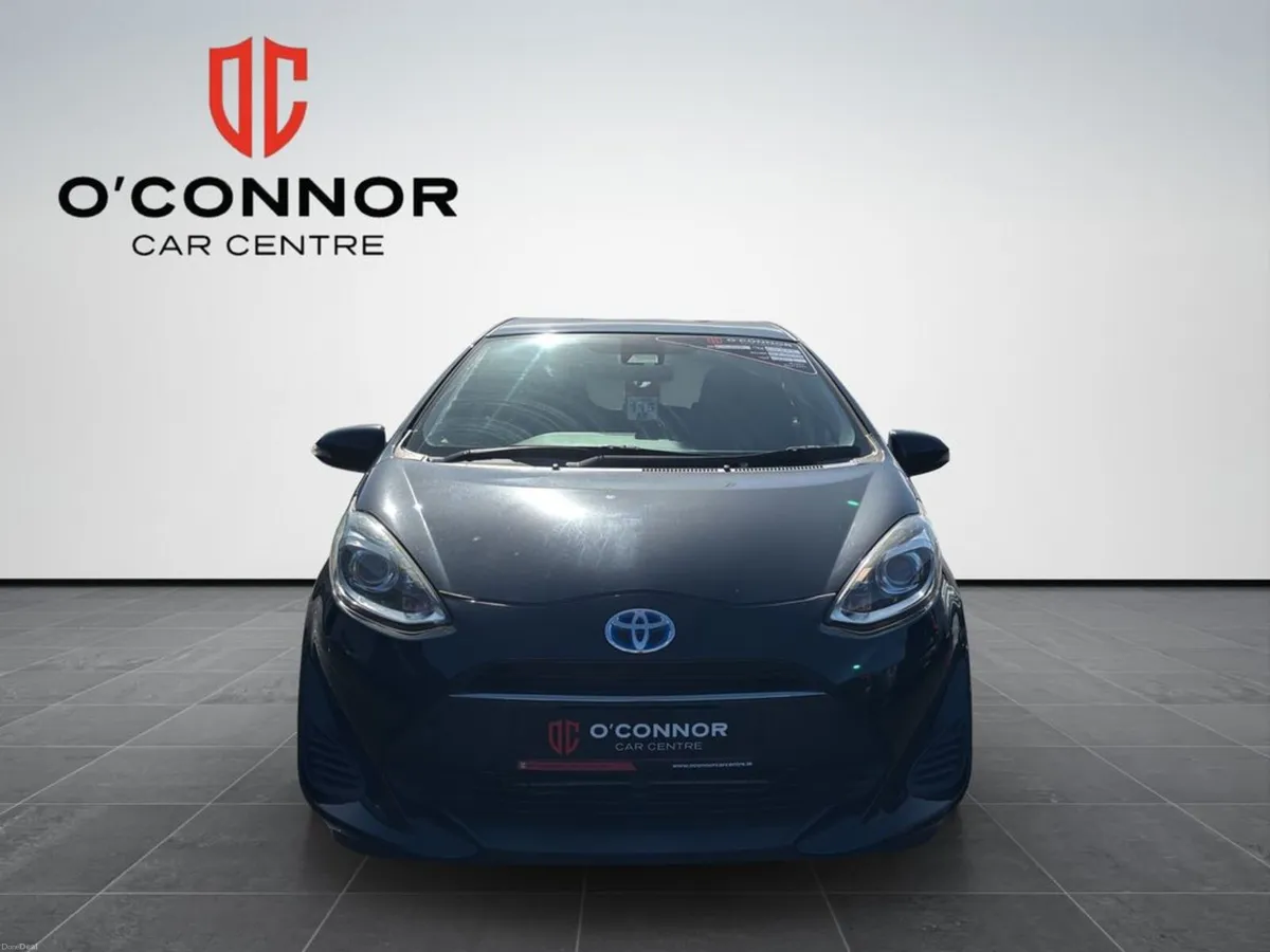 Toyota Aqua "Black, efficient and ready to impress - Image 3