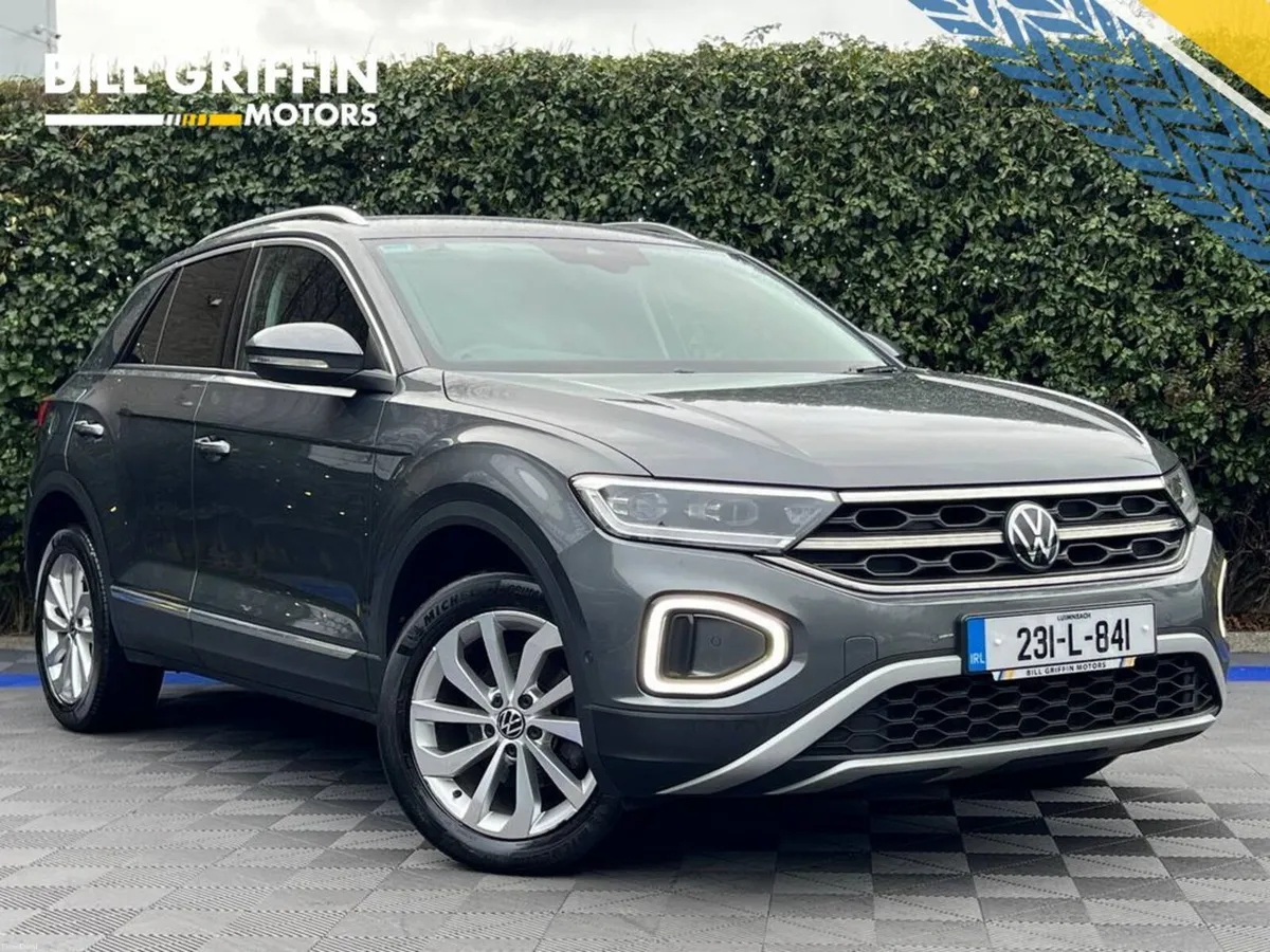 Volkswagen T-Roc STYLE 2.0 TDI // APPLE CARPLAY/AN - Image 1