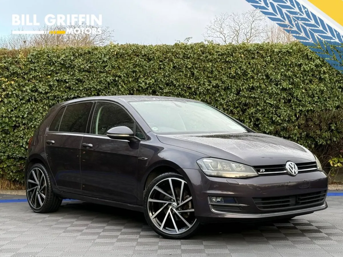 Volkswagen Golf R-LINE PACK 1.2 TSI AUTO // LOUNGE - Image 1
