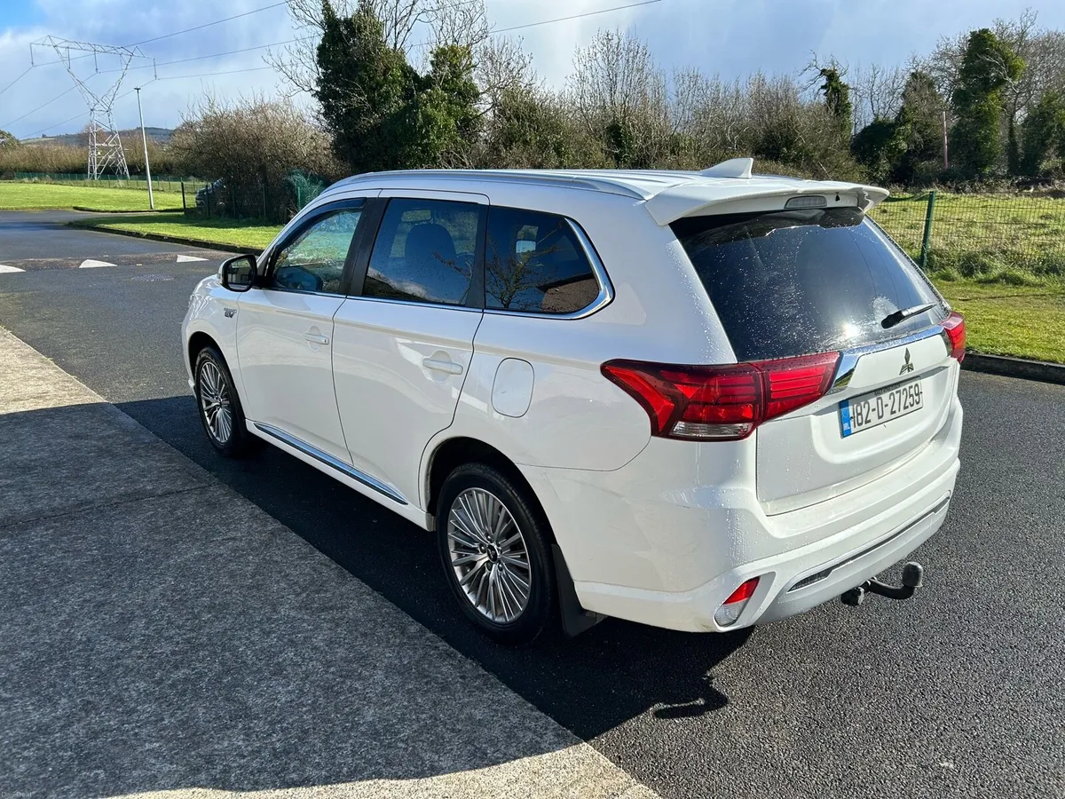 182 MITSUBISHI OUTLANDER €12,950 - Image 4