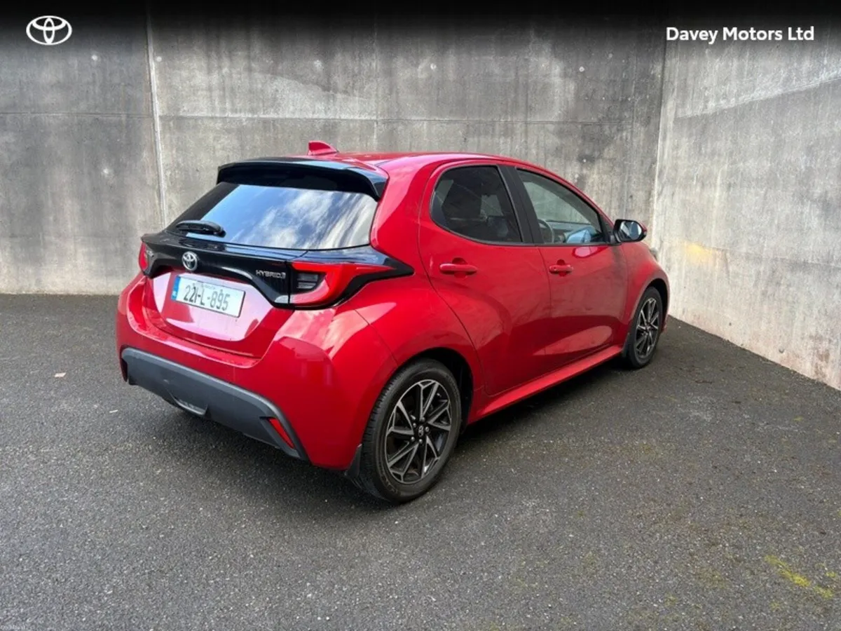 Toyota Yaris L/SPORT MOBILE HYB MONO 4DR AUTO - Image 2