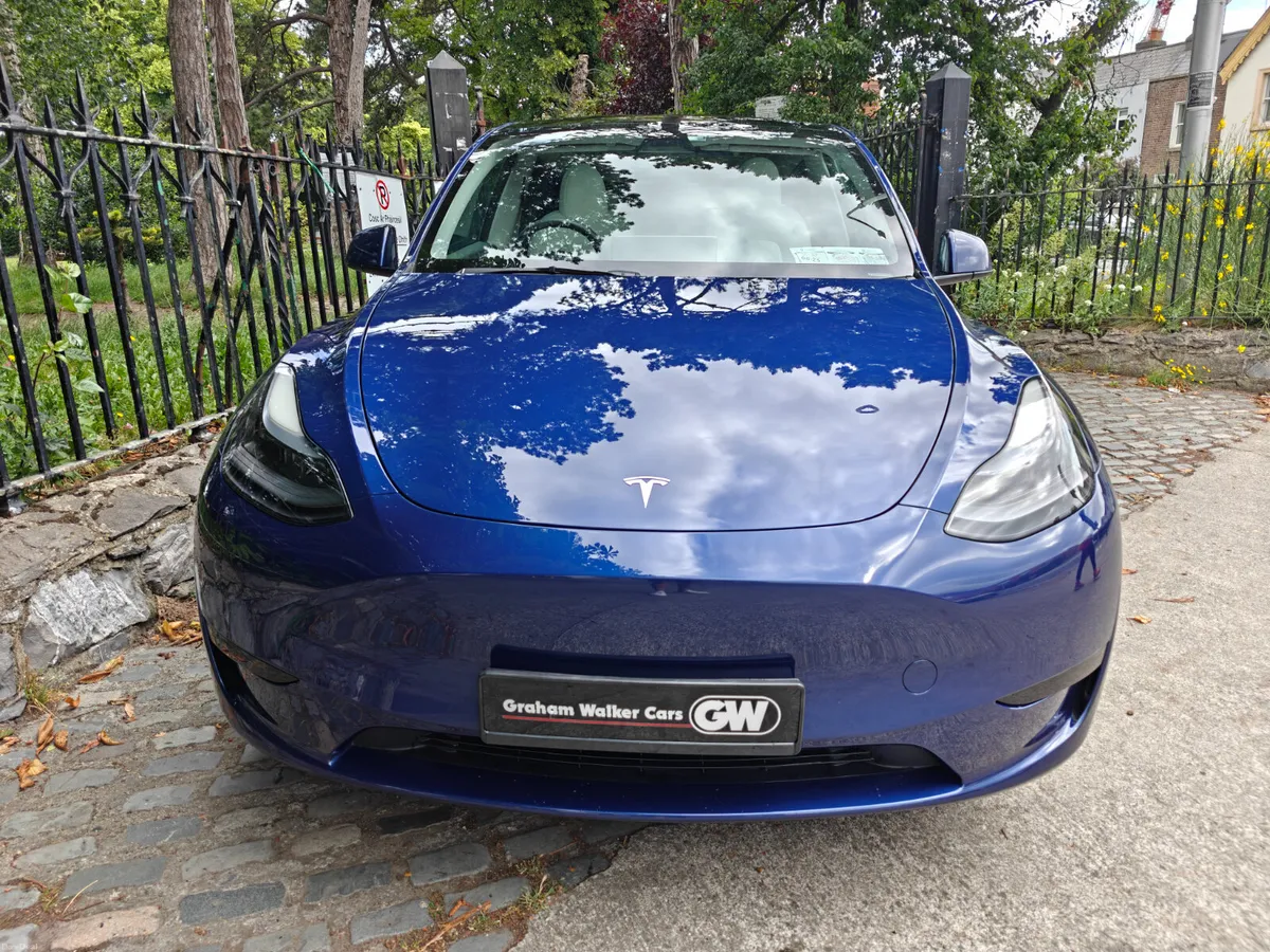 2024 (241) Tesla Model Y RWD - Image 3