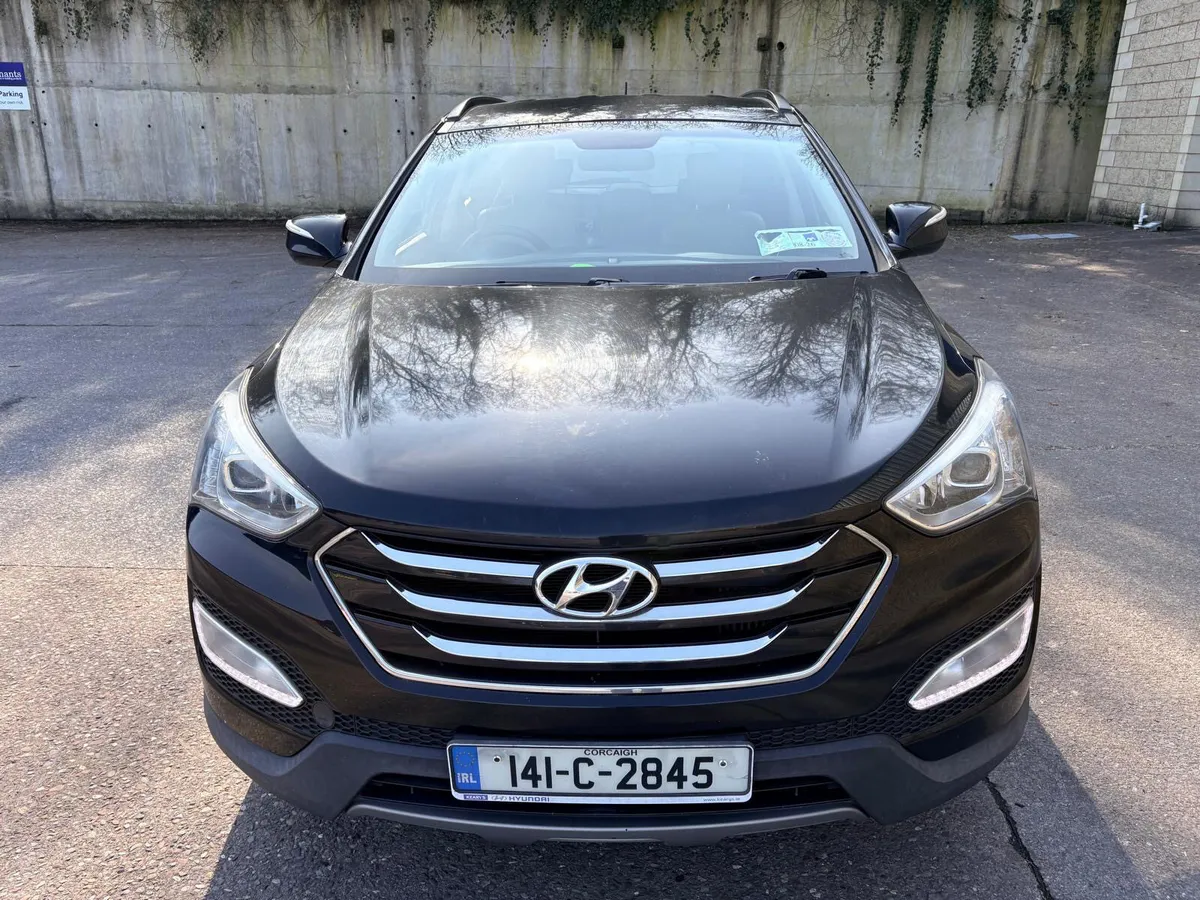 2014 Hyundai Santa Fe 2.2 Diesel 4WD 202000 Klm - Image 2