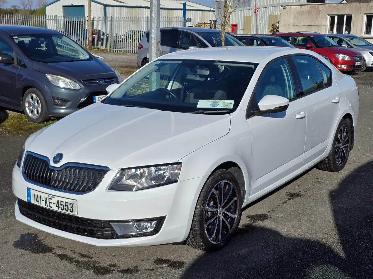 141 Skoda Octavia 1.2 TSI SE 105HP Low Miles - Image 1