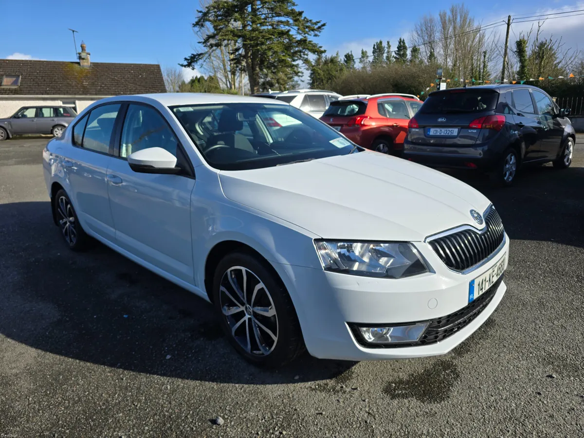 141 Skoda Octavia 1.2 TSI SE 105HP Low Miles - Image 3