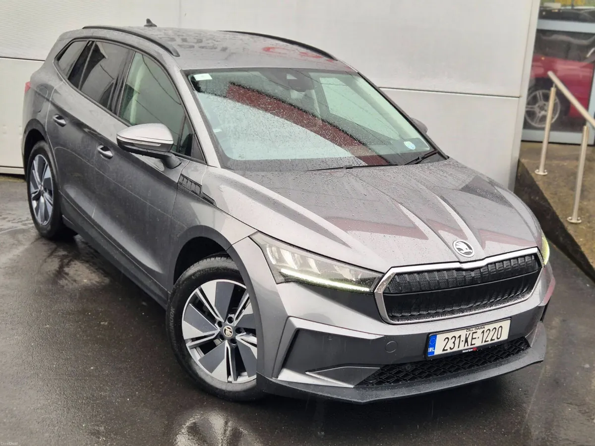 2023 Skoda Enyaq IV60, CarPlay, 19” Alloys - Image 3