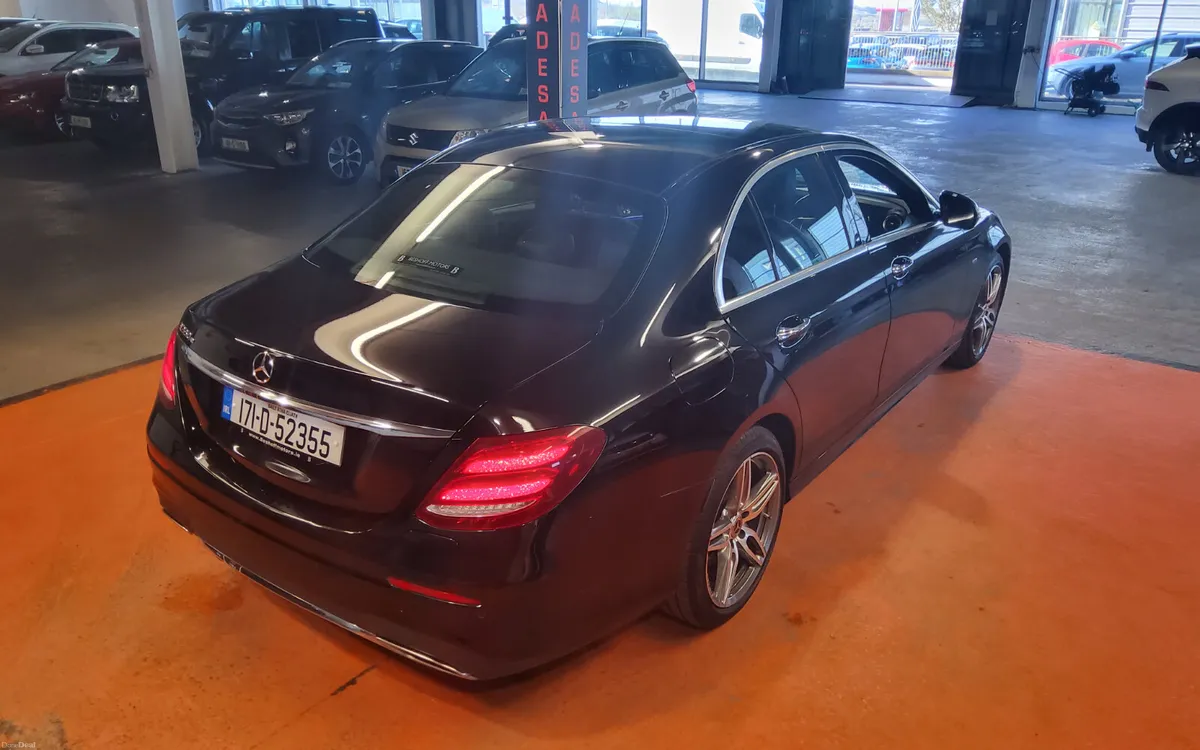 Mercedes-Benz E-Class 2017 - Image 3