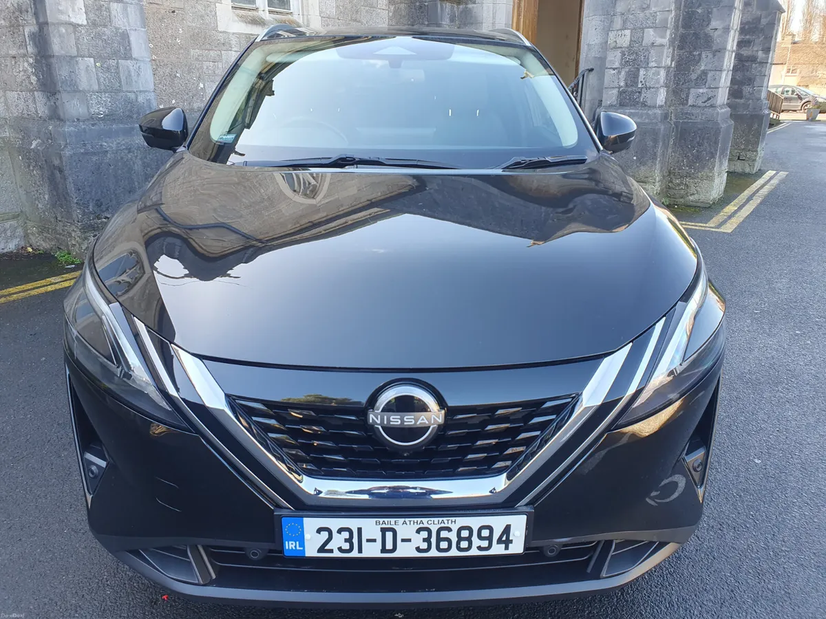 Nissan Qashqai 2023 / e Power Hybrid / SV Premium - Image 2