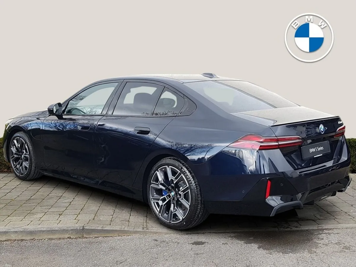 BMW 5-Series 530e M Sport Pro Saloon - Image 2