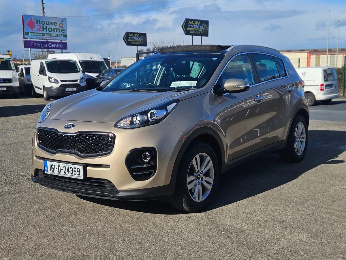 2016 Kia Sportage 1.7D EXS  Panoramic Roof - Image 2
