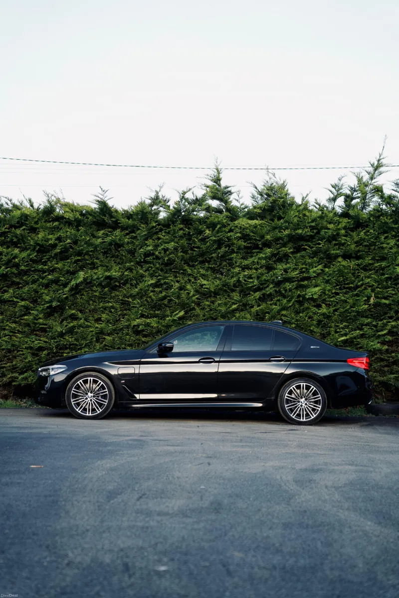 🌟 BMW 530e M Sport 2017 with Low Mileage 🌟 - Image 2