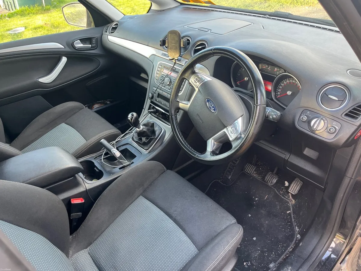 Ford S Max Zetec 1.6 TDCI 2012 - Image 3