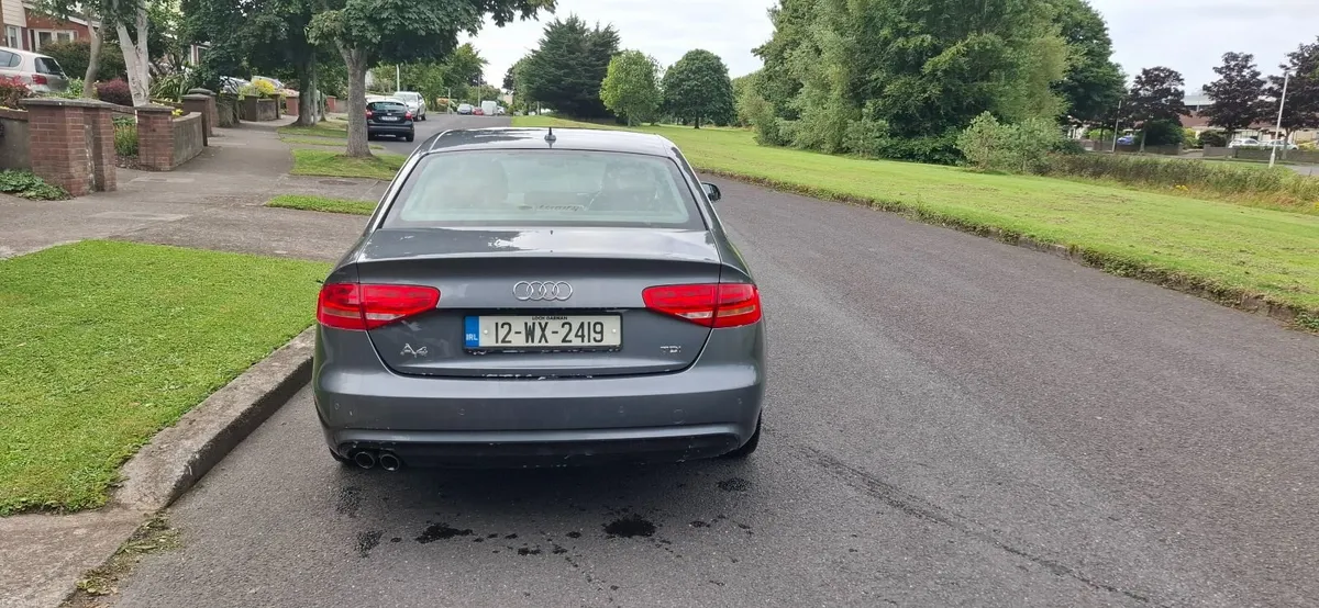 Audi A4 2012 - Image 4