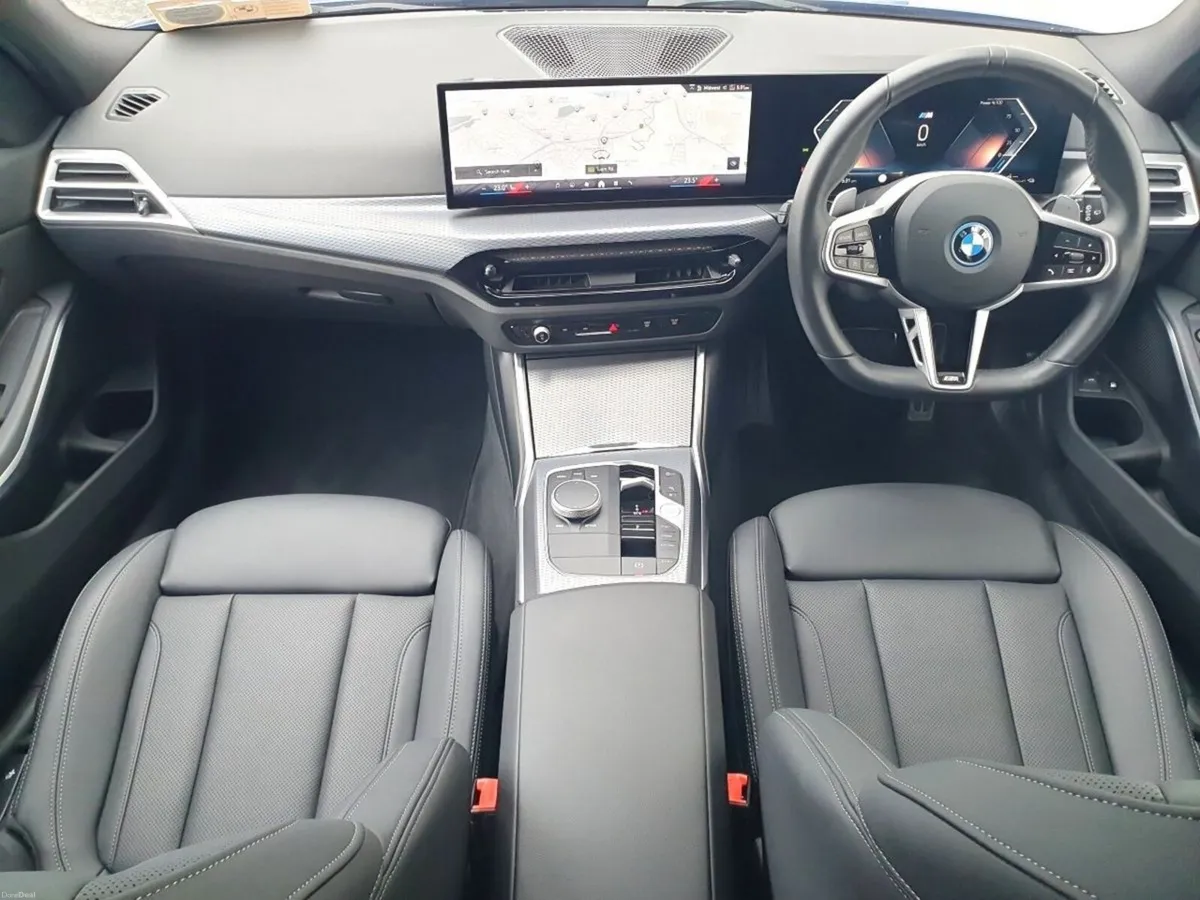 BMW 3-Series 330e M Sport - Image 4