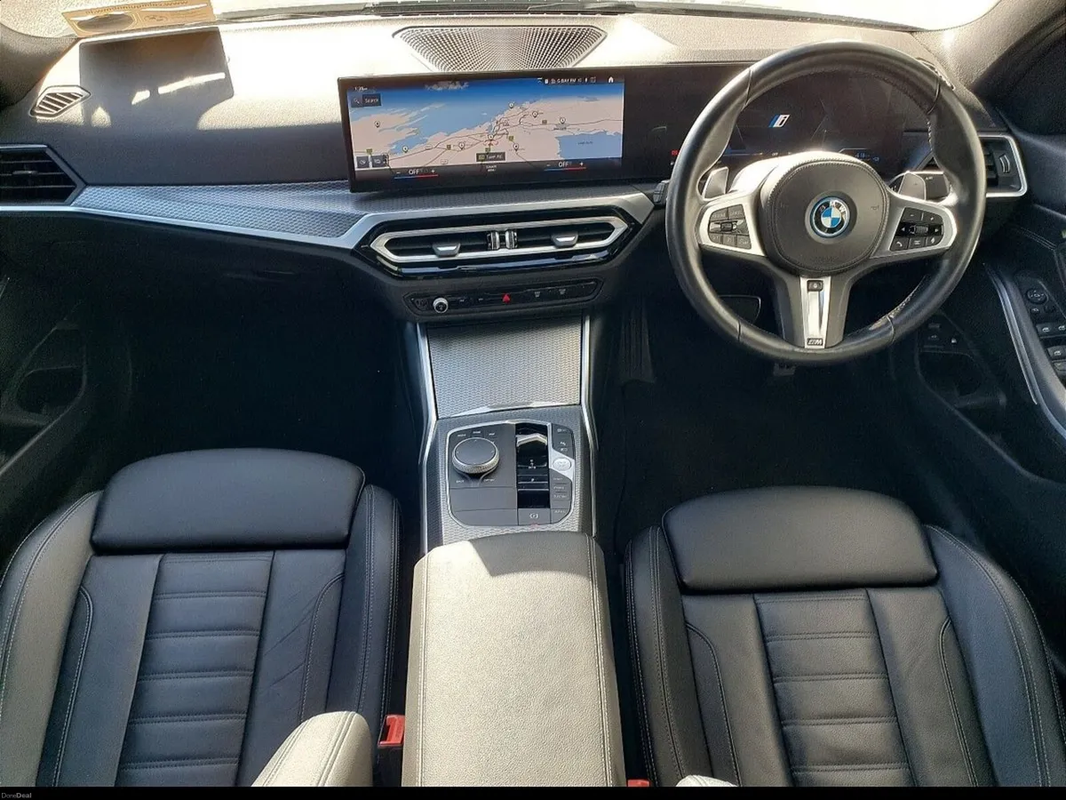 BMW 3-Series 330e M Sport Pro - Image 4