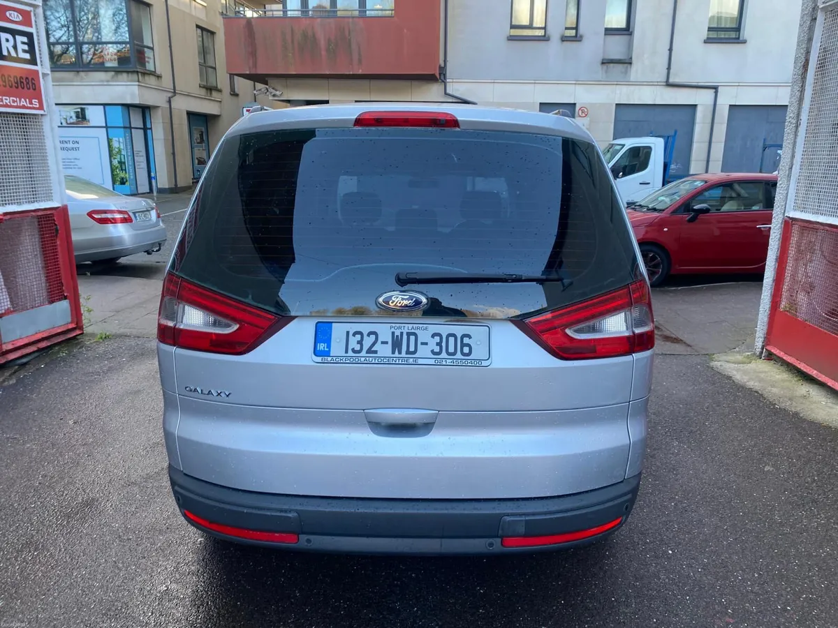 Ford Galaxy 2013 - Image 2