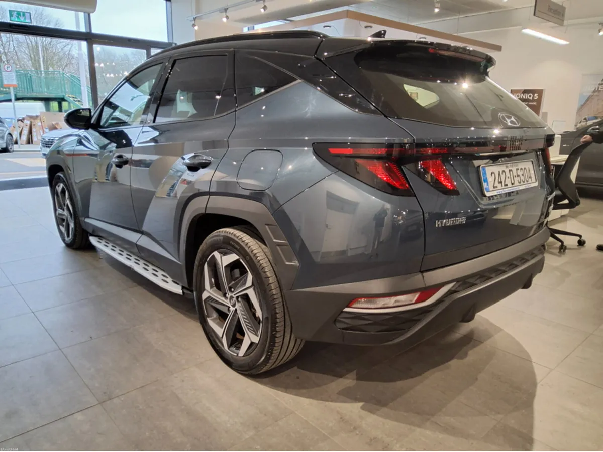 Hyundai Tucson EXECUTIVE ** PLUG IN HYBRID ** Side - Image 3