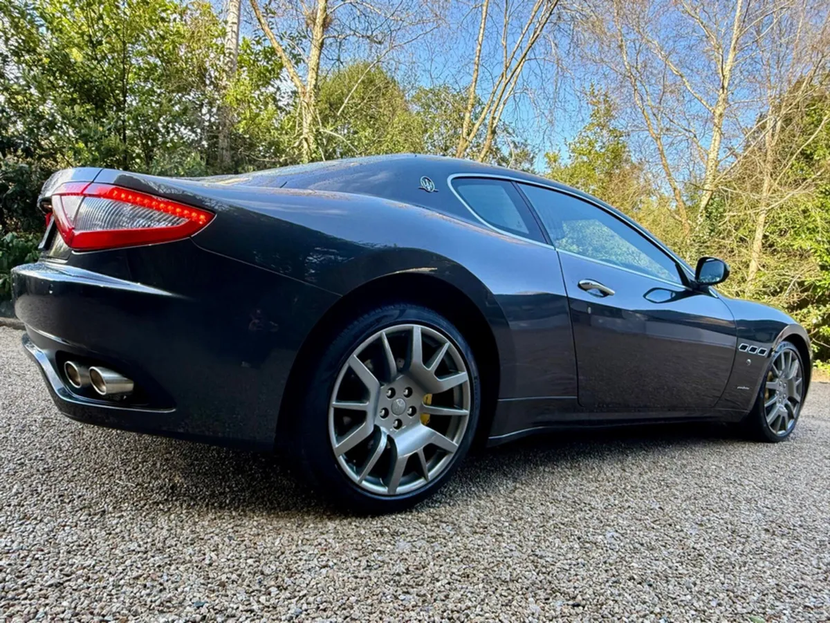 Maserati Gran Turismo S 4.7 V8 - Image 4