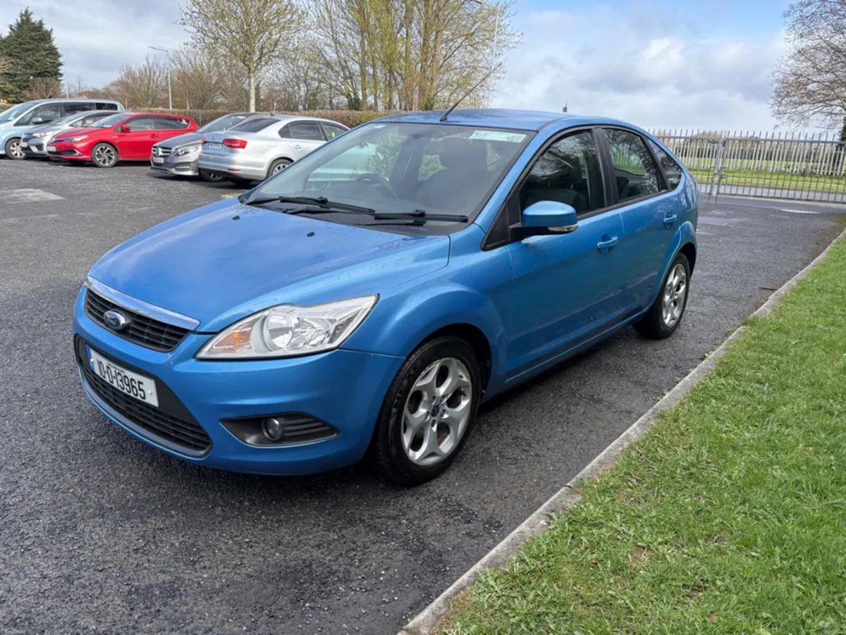 Ford Focus STYLE 1.6 TDCI 90PS 5DR - Image 2