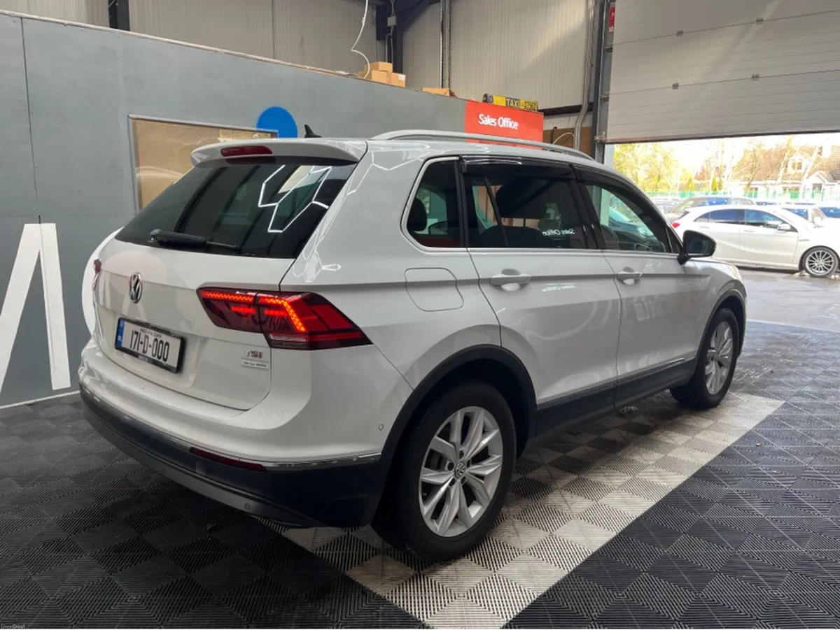 Volkswagen Tiguan 2017 VOLKSWAGEN TIGUAN TSI HIGH - Image 2