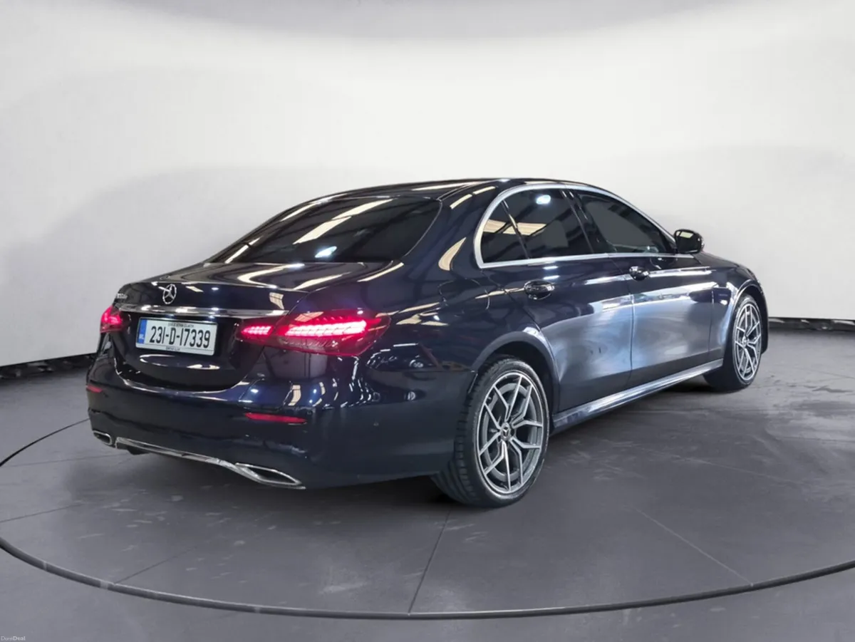 Mercedes-Benz E-Class 300 DE PHEV AMG Line - Image 5