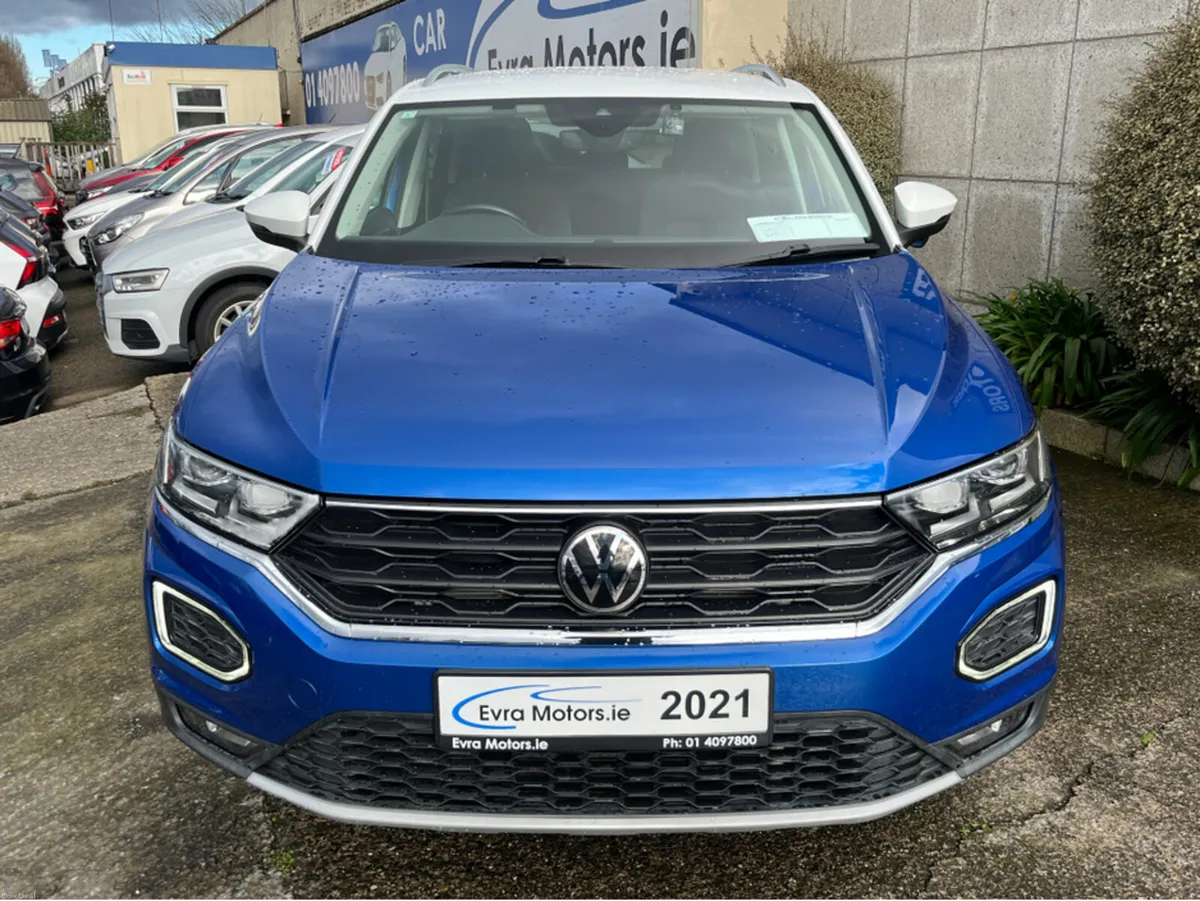Volkswagen T-Roc STYLE DESIGN AUTOMATIC 2.0 DIESEL - Image 2