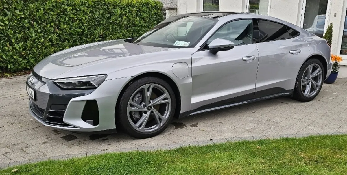 Audi E tron GT Quattro - Image 2