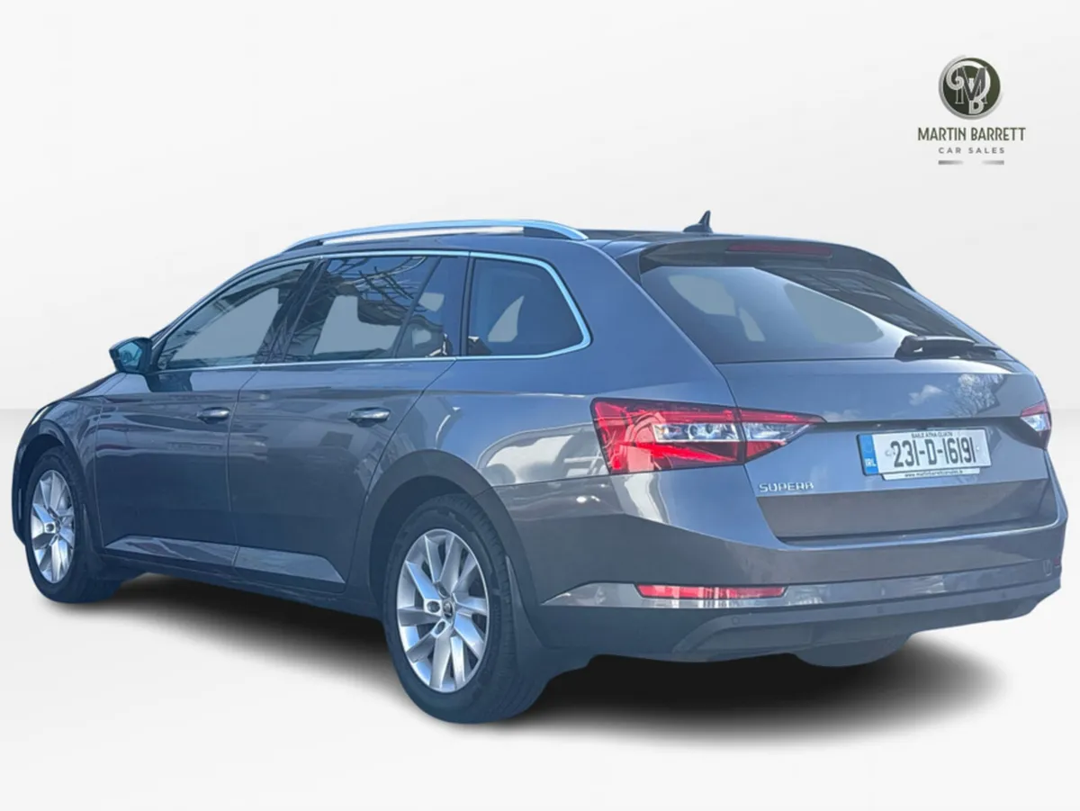 Skoda Superb COMBI AMBITION 2.0 TDI 150HP 5DR - Image 4