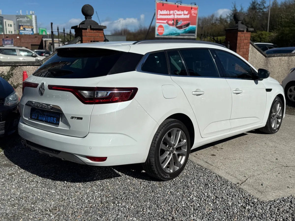 2017 Renault Megane 1.5 SPORT TOURER GT LINE - Image 3