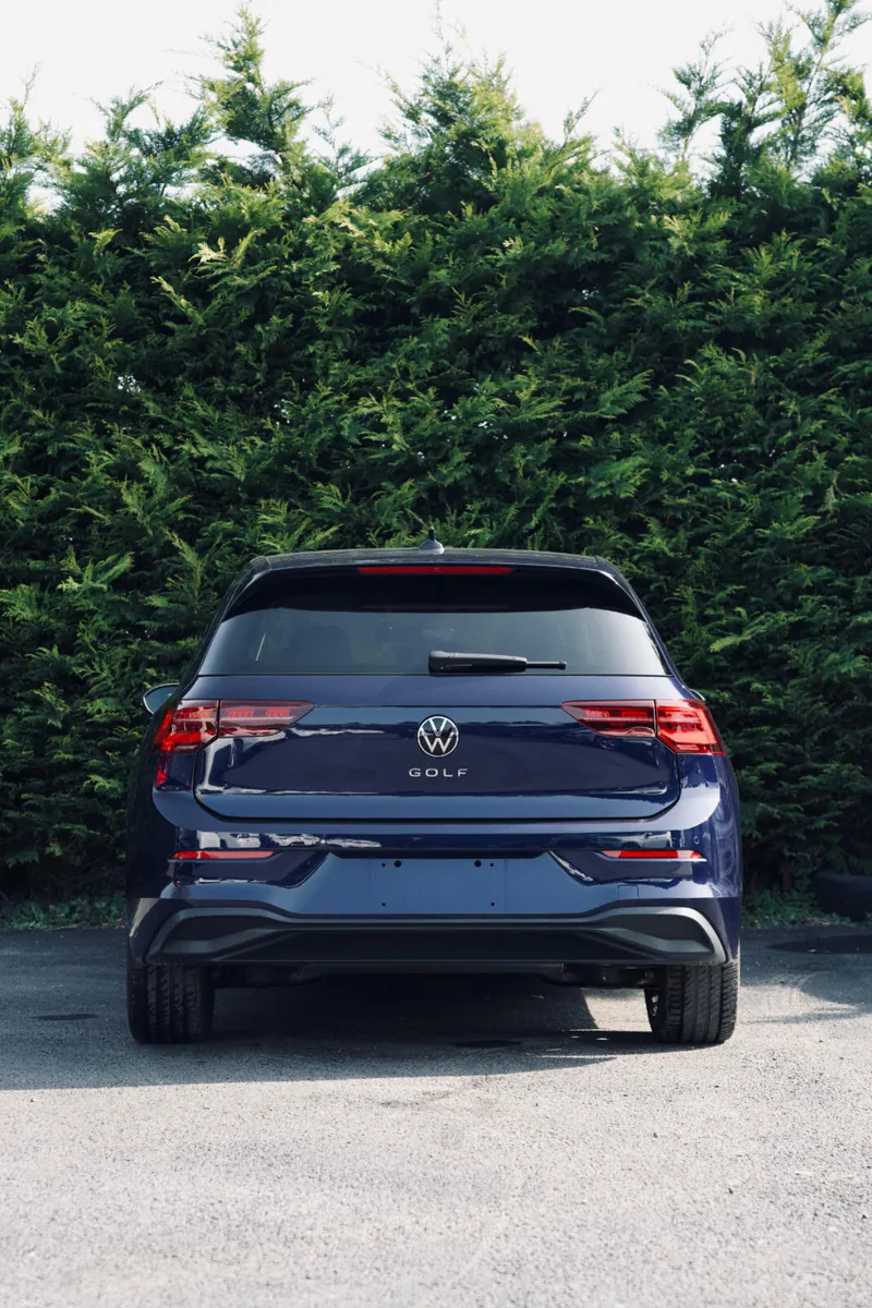 Volkswagen 2.0 Golf  2023 With Low Mileage - Image 3