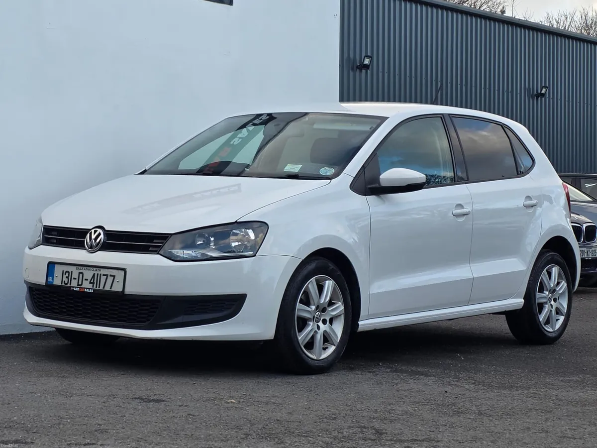 Volkswagen Polo 2013 1.2 PETROL AUTOMATIC - Image 4