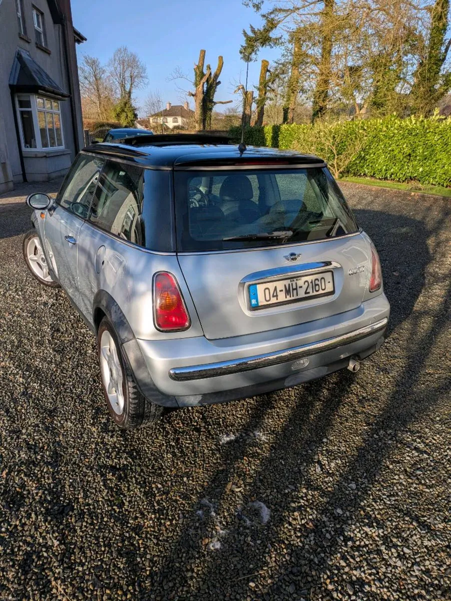 Mini Cooper - Image 2