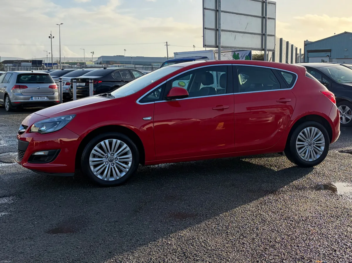 2015 Opel Astra 1.6 CDTI Excite Nct 07/26 Tax 05/2 - Image 1