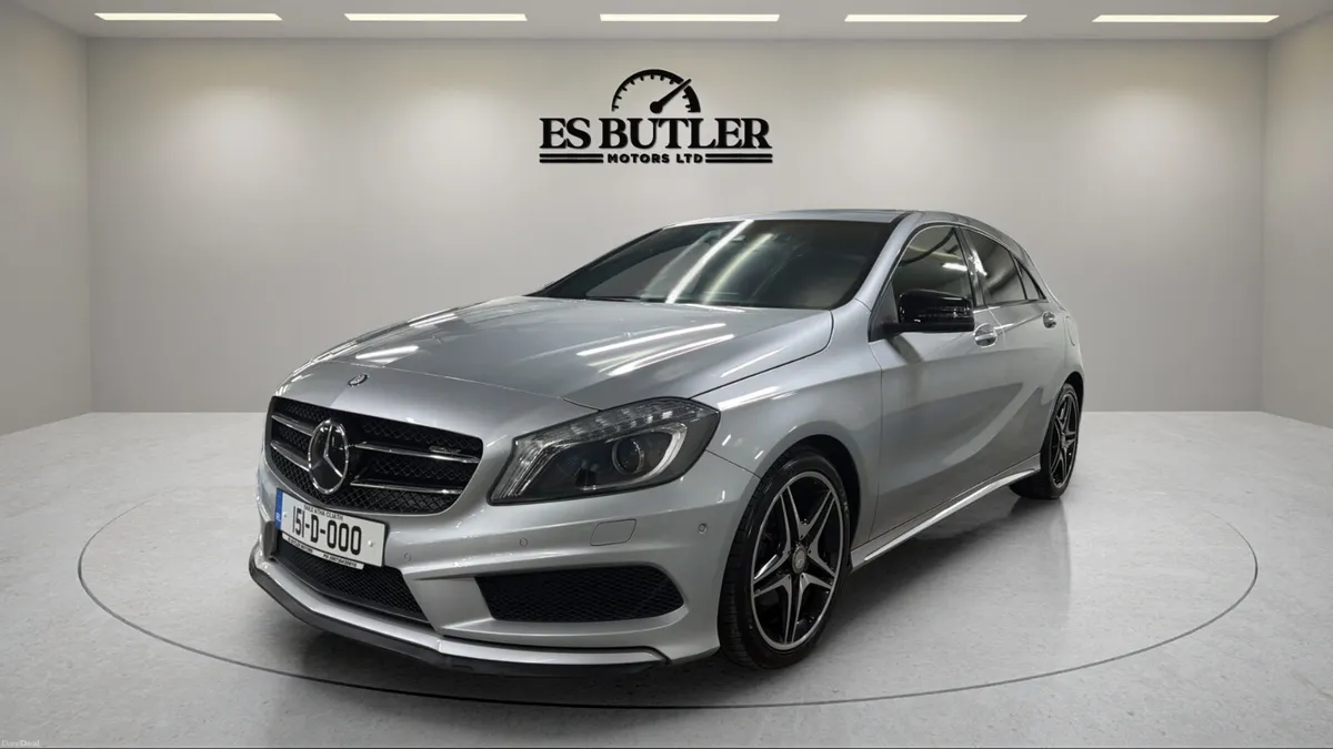 2015 Mercedes-Benz A180 1.6L AUTO AMG PREMIUM - Image 1