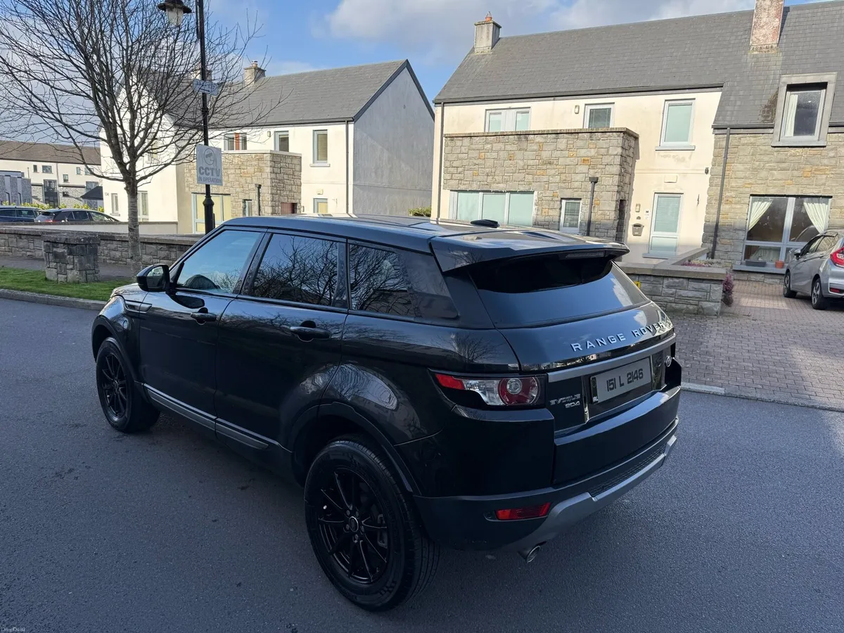 RANGE ROVER EVOQUE 2.2 D 2015 NCT AND TAX - Image 4