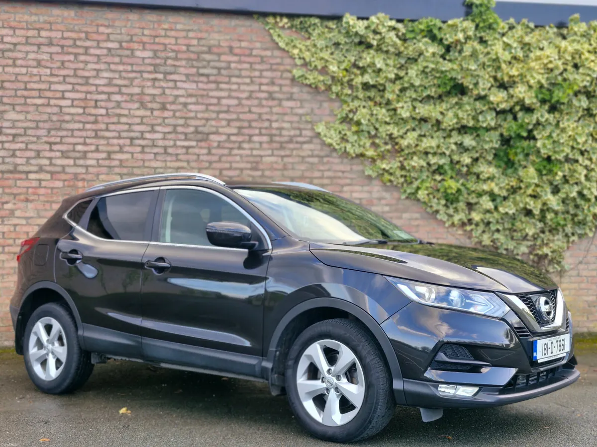 Nissan Qashqai 1.2 SV AUTOMATIC FINANCE AVAILABLE - Image 1
