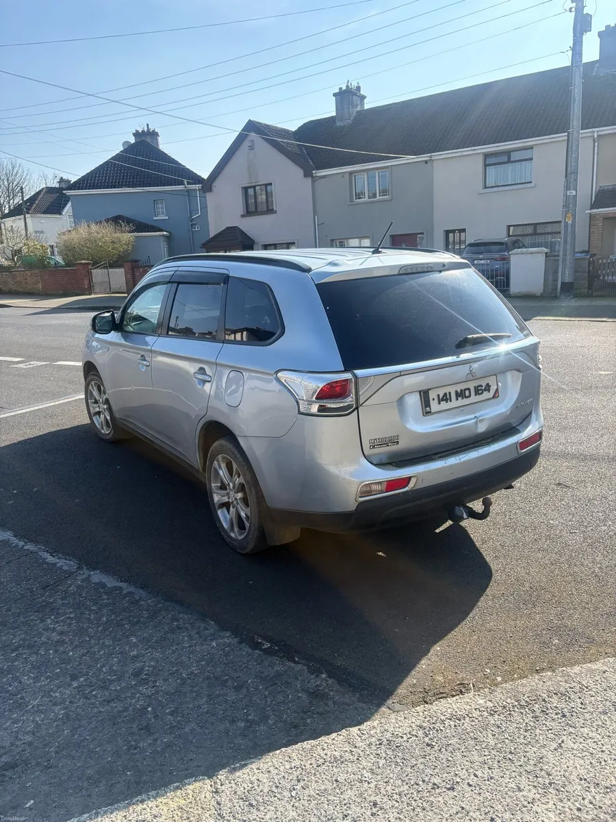 Mitsubishi outlander - Image 3