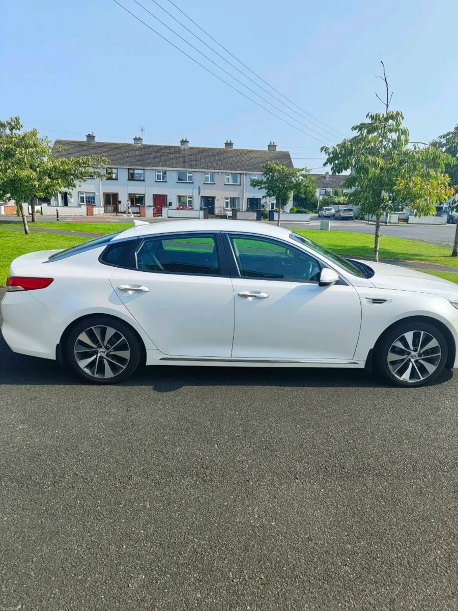 161 Kia Optima Platinum - Image 1