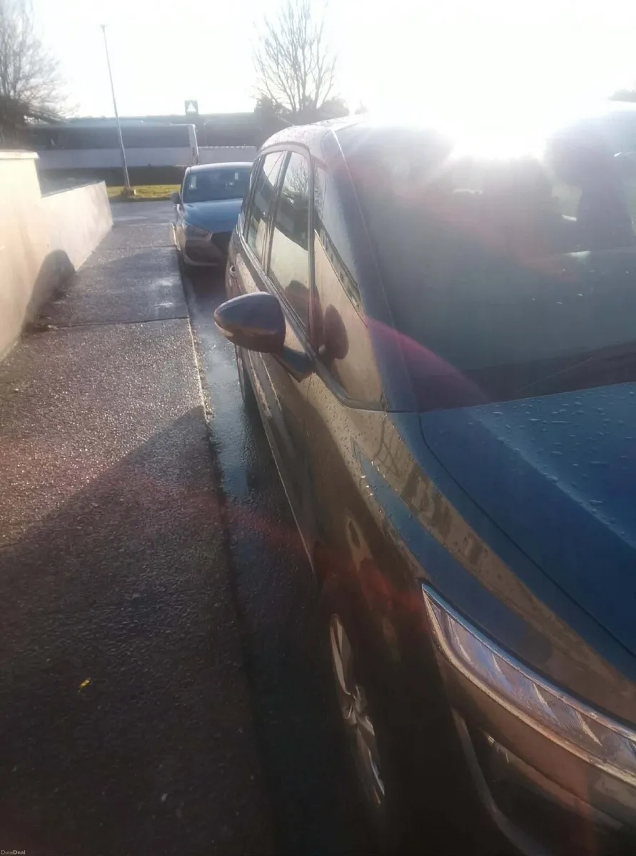 Citroen C4 2015 - Image 2