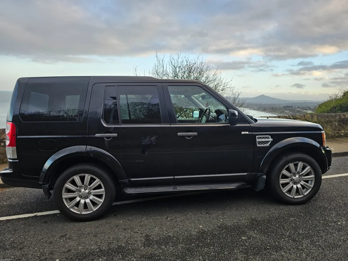 Land Rover Discovery 2013 - Image 4
