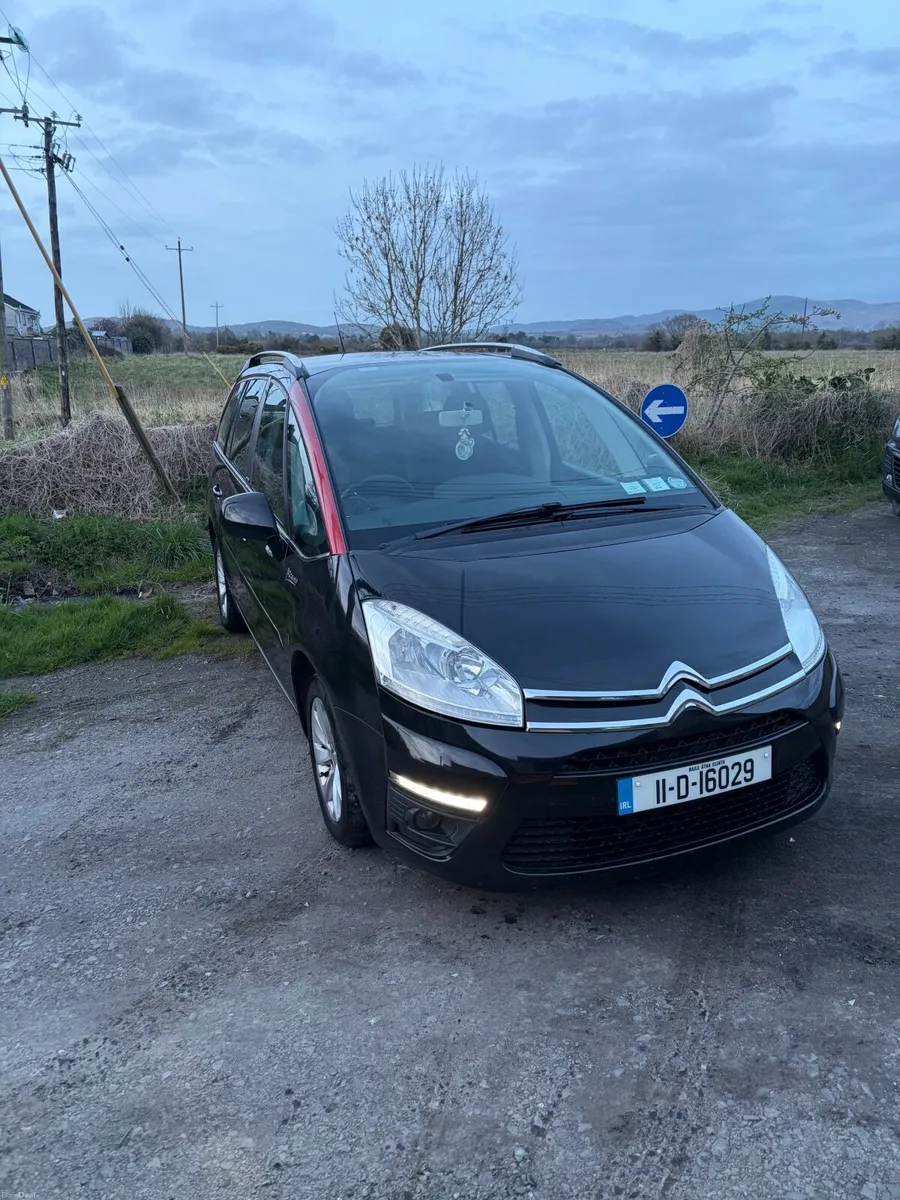 Citroen C4 Picasso AUTO 7 seater - Image 4
