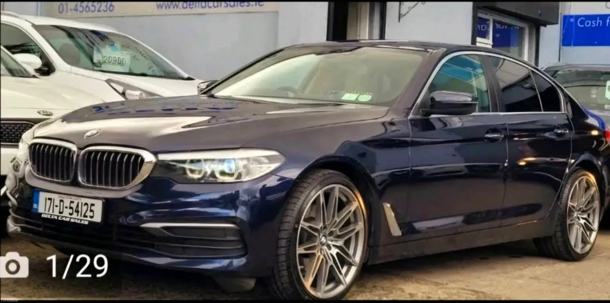 BMW 520 - Image 1