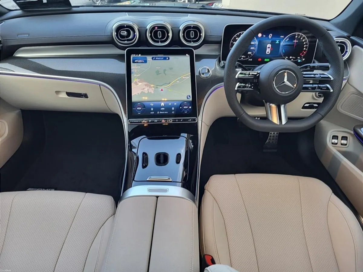 Mercedes-Benz CLE CLE300e Coupe PHEV AMG LINE PLUS - Image 4