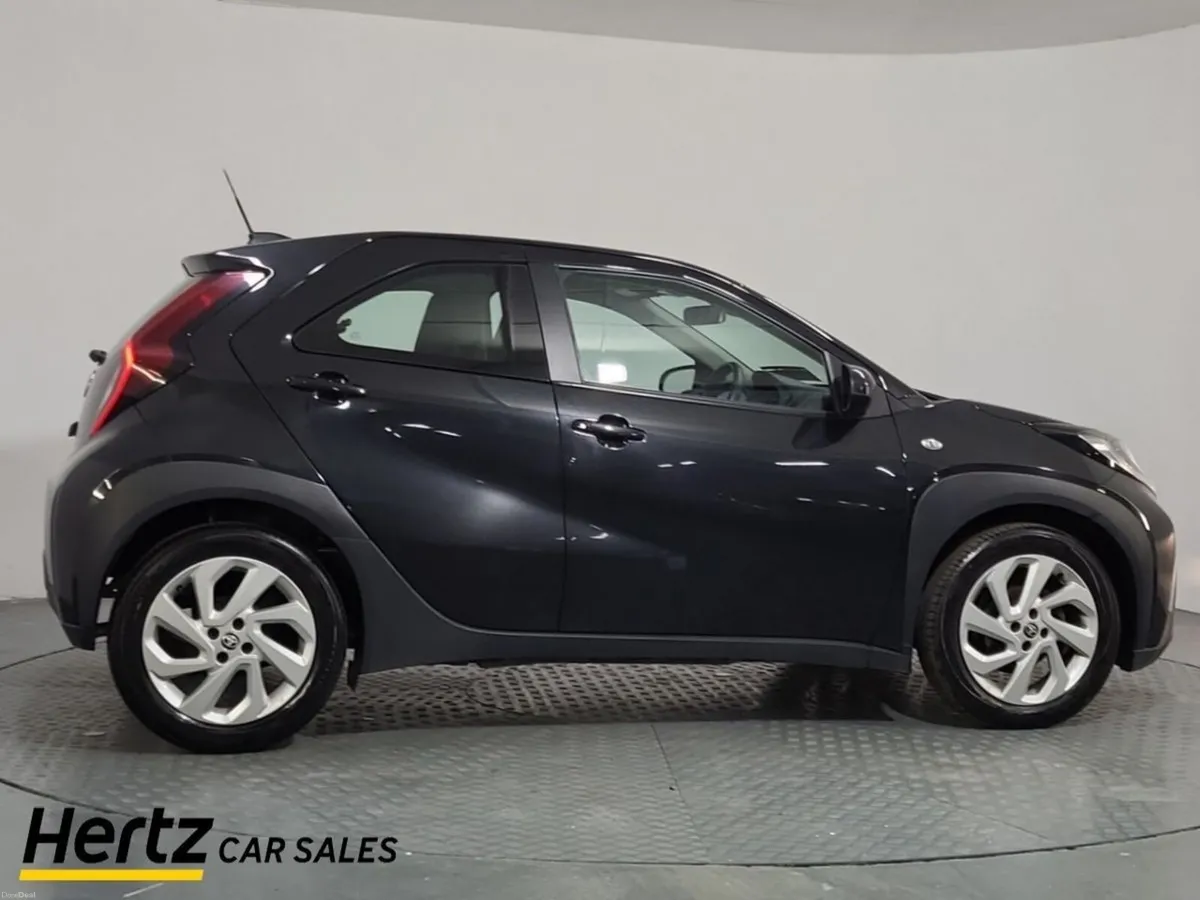 Toyota Aygo X PULSE 1.0 Petrol Manual - Image 4