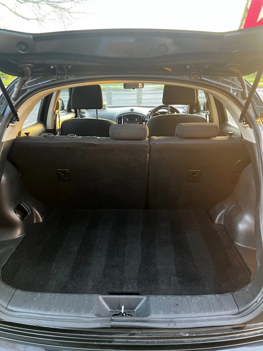 Nissan Juke 2012 - Image 4