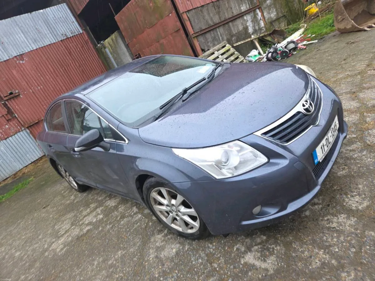 Toyota Avensis - Image 1