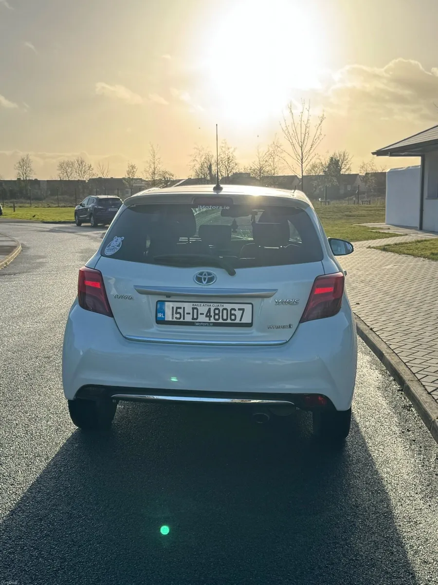 Toyota Yaris Hybrid Panoramic Roof NCT & Tax - Image 4
