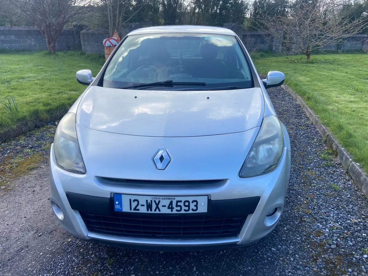 2012 Renault Clio  low milage - Image 3